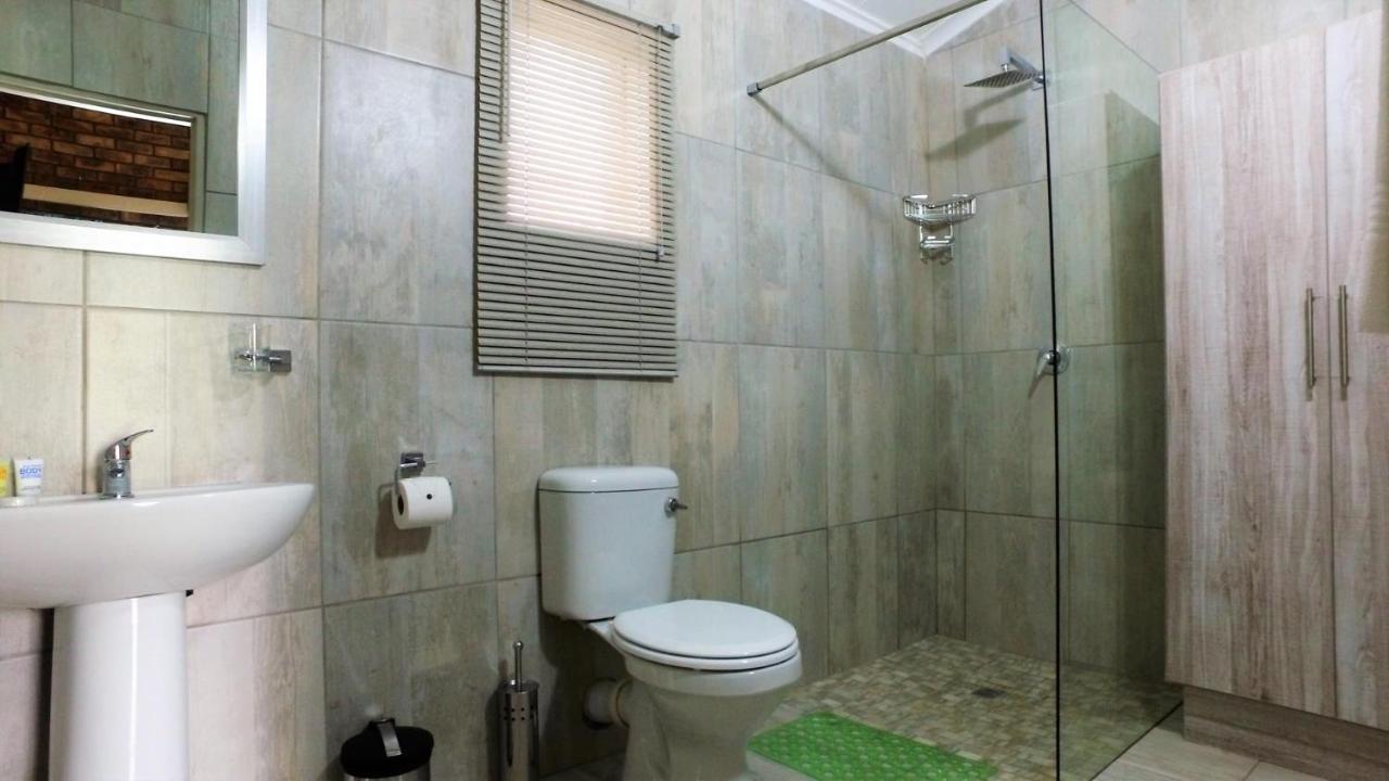 Kruger's Guest House White River Extérieur photo