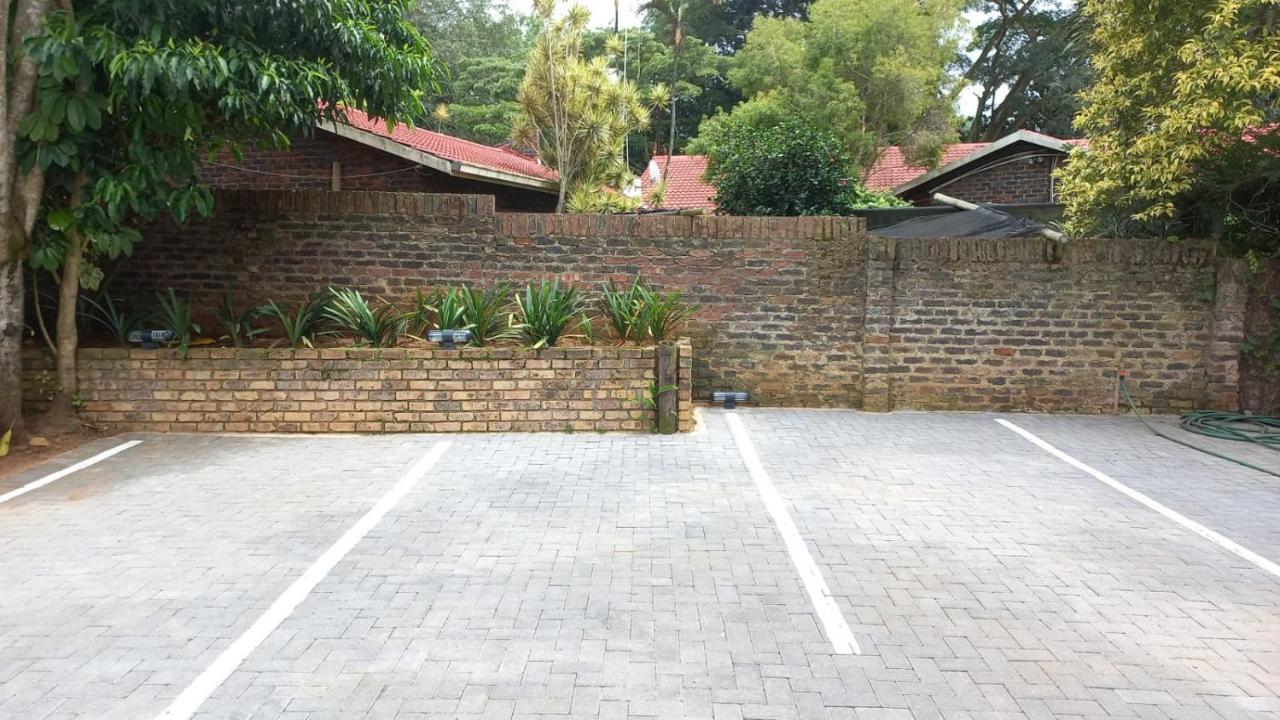 Kruger's Guest House White River Extérieur photo